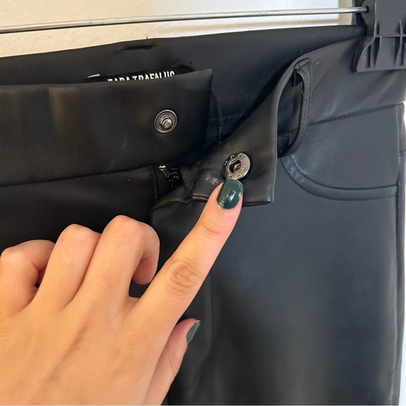 Zara Trafaluc Legging Collection Black Ankle Zip Faux Leather Pants - Picture 4 of 8